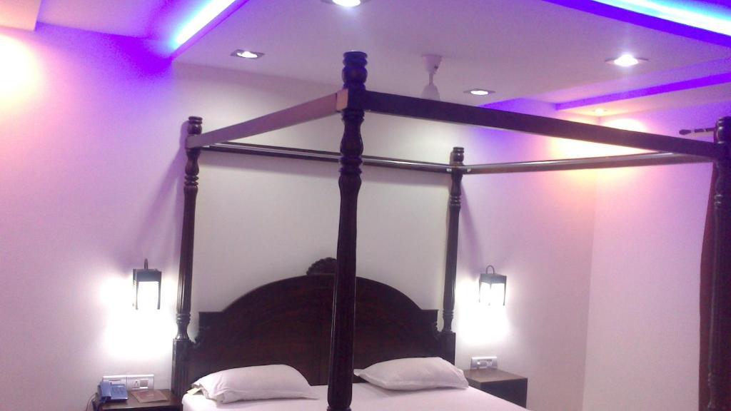 ทัวริสเรสท์เฮาส์ Hotel อัครา ห้อง รูปภาพ
